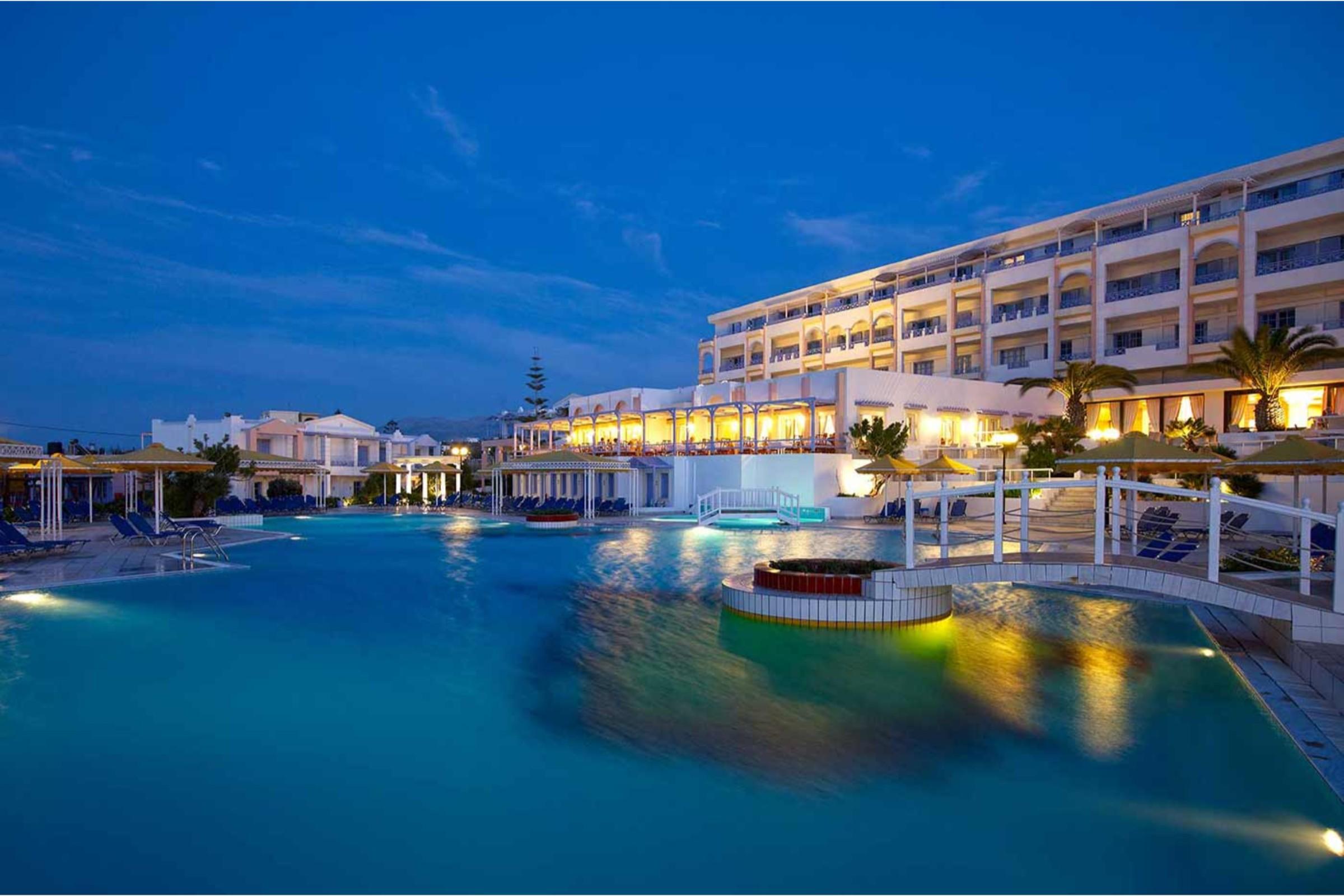 Serita Beach Hotel Hersonissos  Exteriör bild